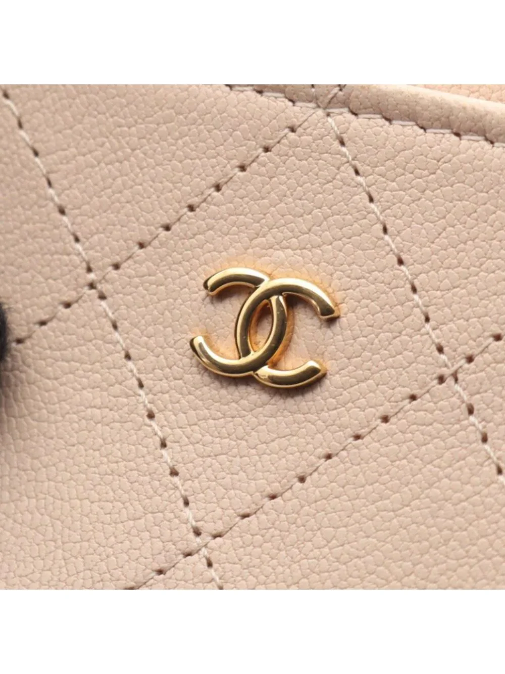 Chanel Coin Purse CC Logo Zip Card Case Pink Beige Leather Quilted Fragment